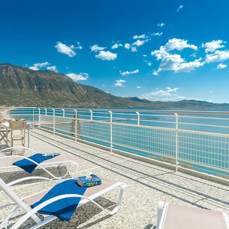Seafront Penthouse Leo Apartment Kalamata Ngoại thất bức ảnh
