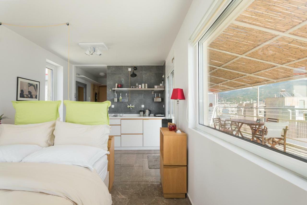 Seafront Penthouse Leo Apartment Kalamata Ngoại thất bức ảnh